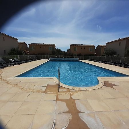 Sous Le Soleil Des Alpilles Apartment Mouries Bagian luar foto
